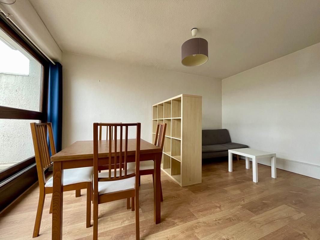 Appartement Studio Bordeaux 24 m2 + Terrasse